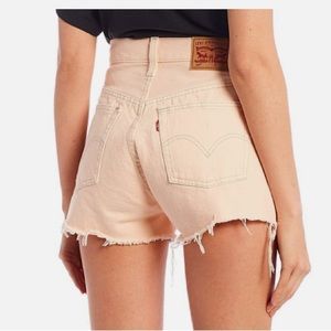 NWOT! Levi’s Original 501 You’re a Peach Red Tab Jean Shorts